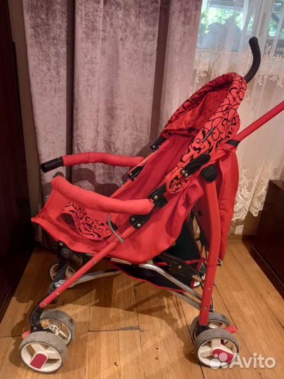 Прогулочная коляска 2 в 1