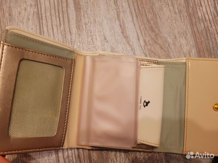 Кошелек женский золотой