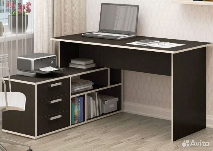 Стол офисный универсальный