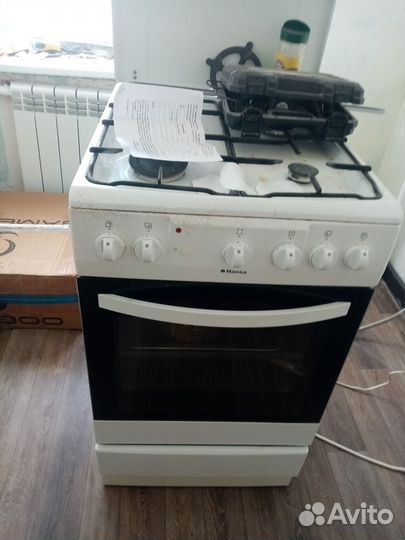 Продам газовую плиту бу