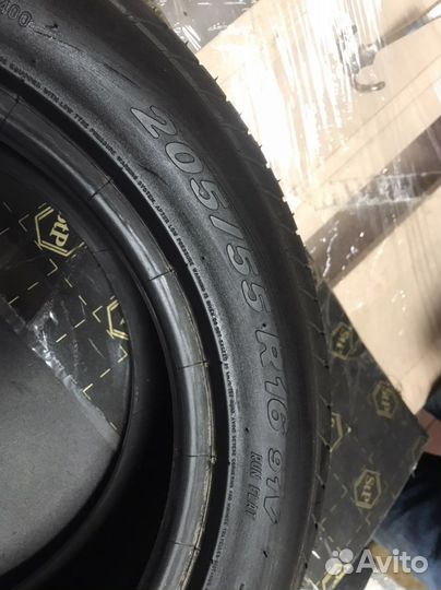 Pirelli P Zero 205/55 R16