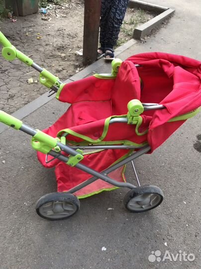 Коляска кукольная