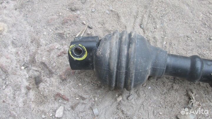 Карданный вал рулевой колонки (Hyundai Equus)