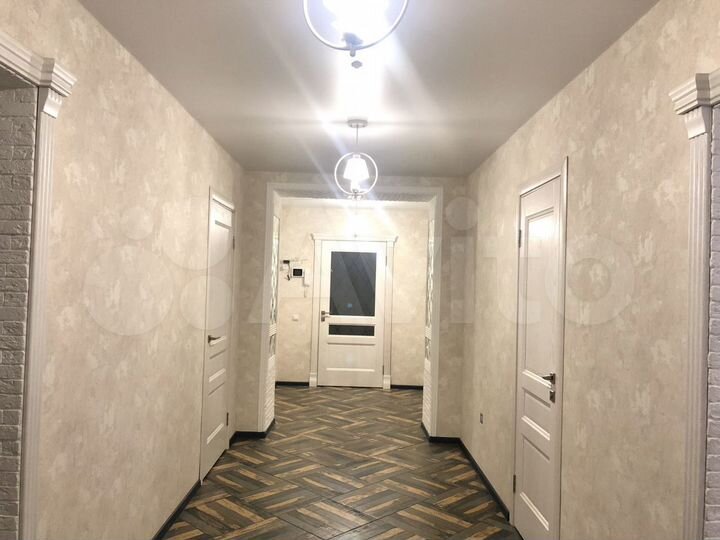 5-к. квартира, 160 м², 16/17 эт.