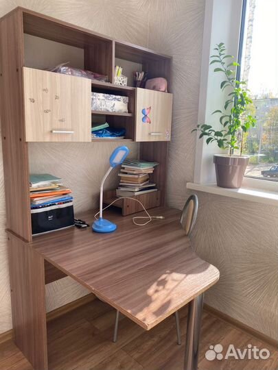 Компьютерный стол