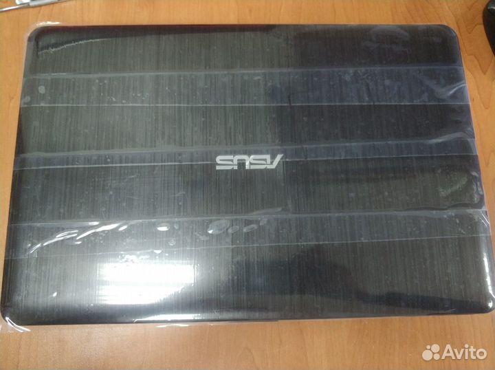 Asus R540Y