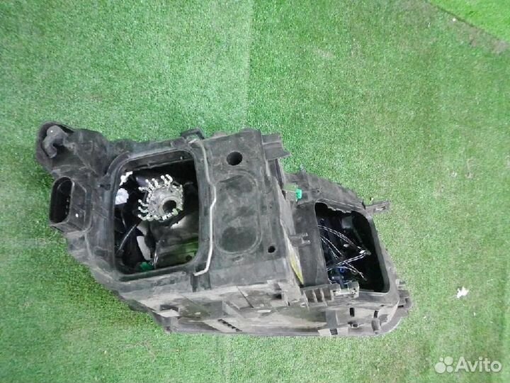 Фара левая Audi Q5/SQ5