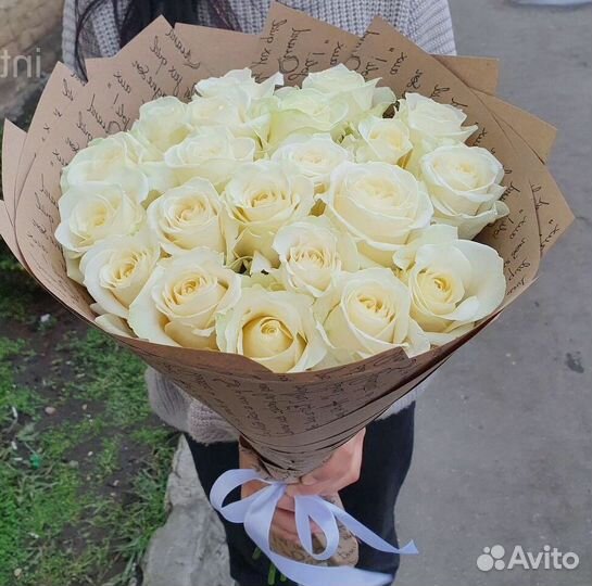 101 роза 51 роза Цветы