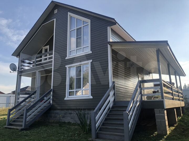 Дом 170 м² на участке 6 сот.