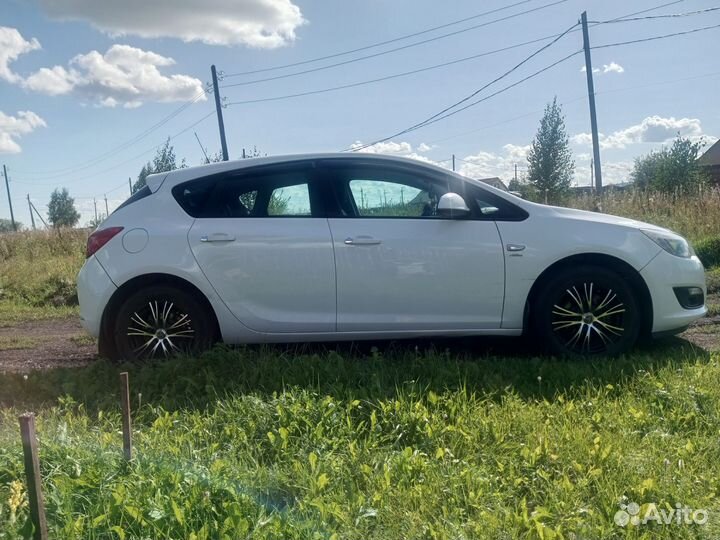 Opel Astra 1.6 МТ, 2013, 114 911 км