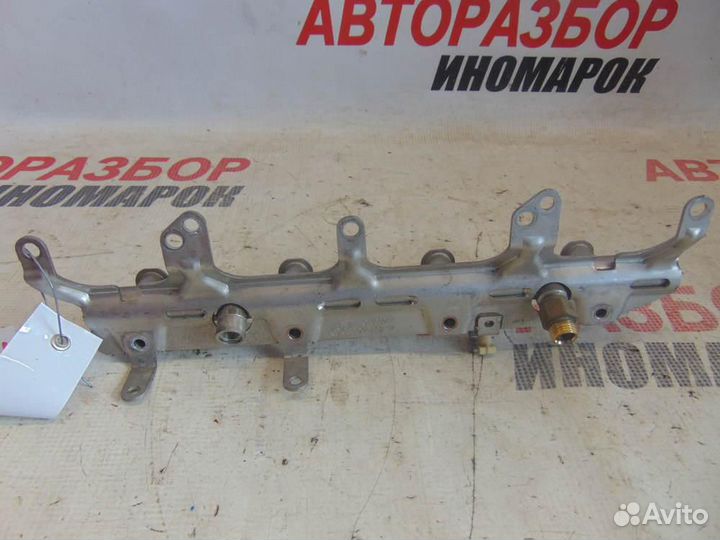 Рейка топливная для Volkswagen Passat 2011-2015г