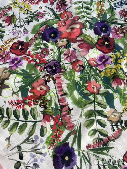 Павлопосадский платок, шёлк