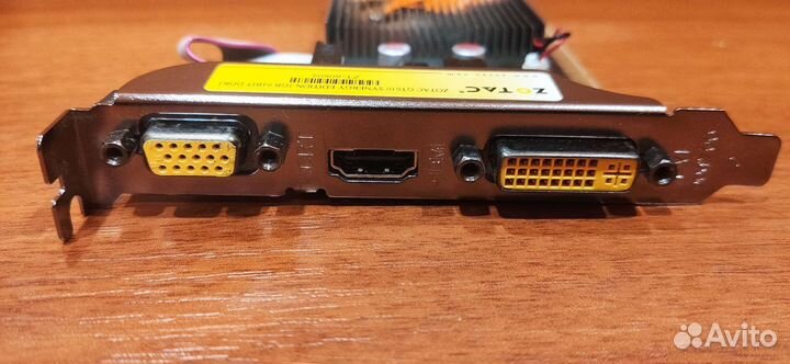 Видеокарта GeForce GT 610 1Gb 64-bit Zotac
