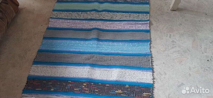 Коврик ручной работы