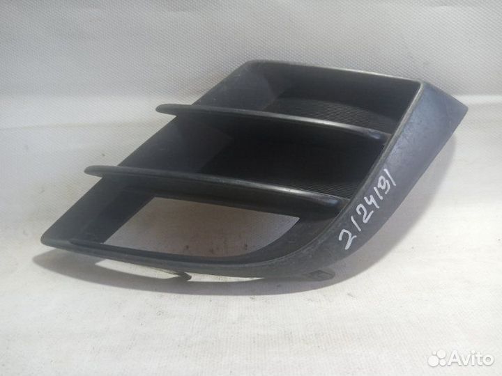 Накладка на туманку передняя левая Mazda 3 BL