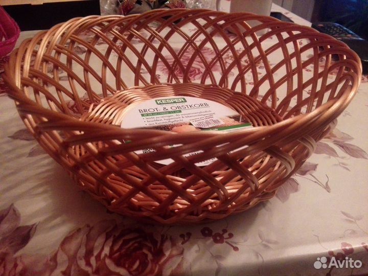 Корзина для хлеба, фруктов новая