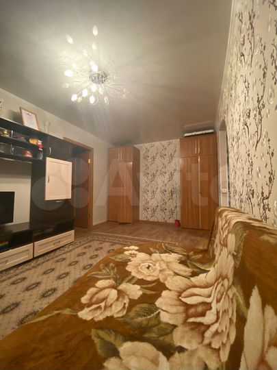 2-к. квартира, 43,7 м², 2/4 эт.