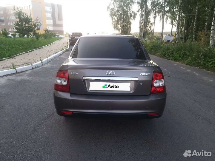 LADA Priora 1.6 МТ, 2013, 200 000 км