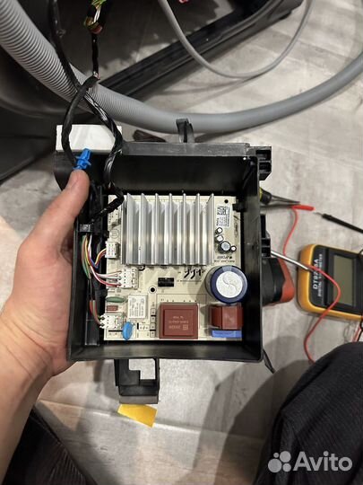 Ремонт стиральных машин и холодильников.Частник