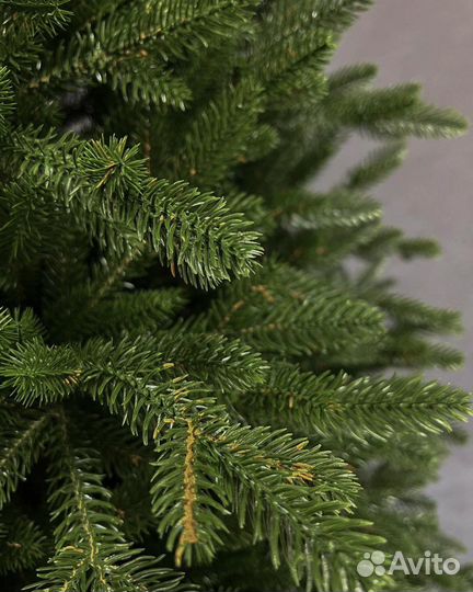 Ель искуственная литая