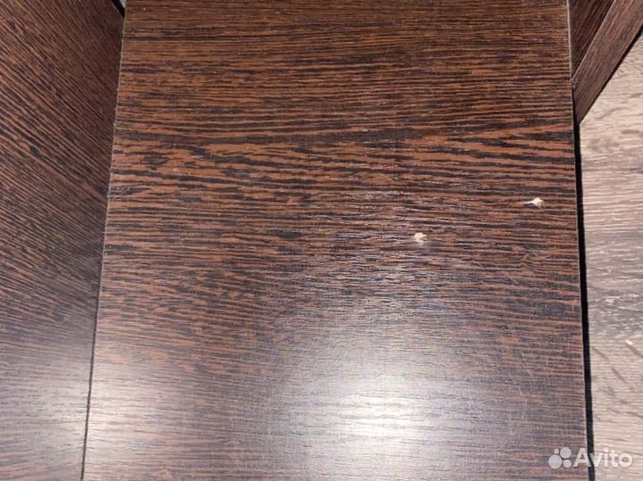 Письменный стол