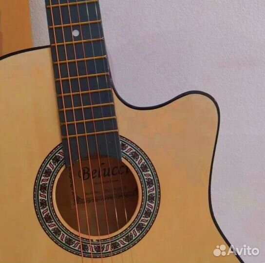 Гитара не бу