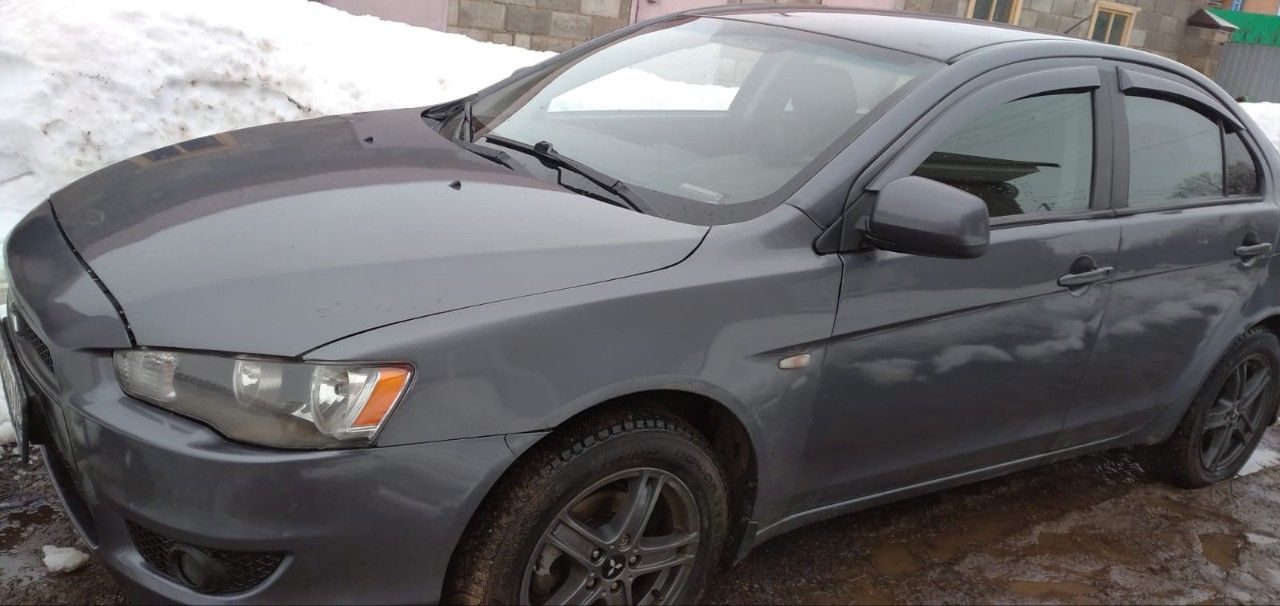 Mitsubishi Lancer: фото владельца