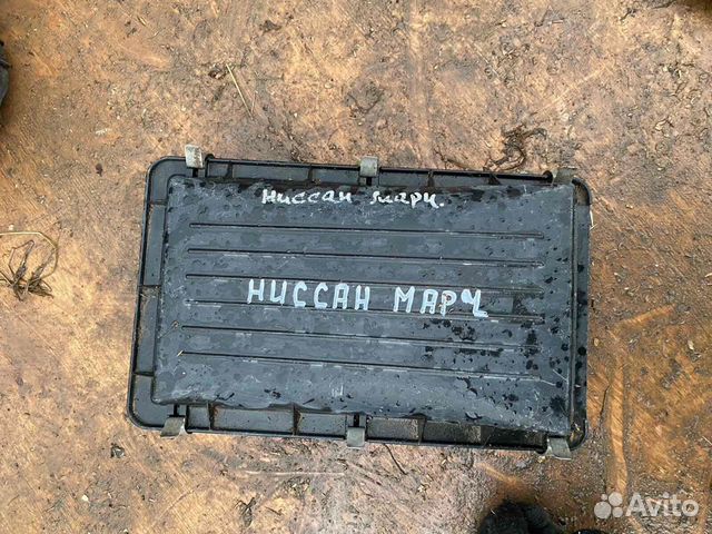 Корпус воздушного фильтра Nissan March K11