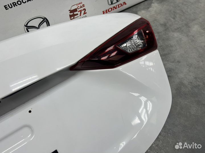 Крышка багажника Mazda 3 BM(BN) 2013-2019
