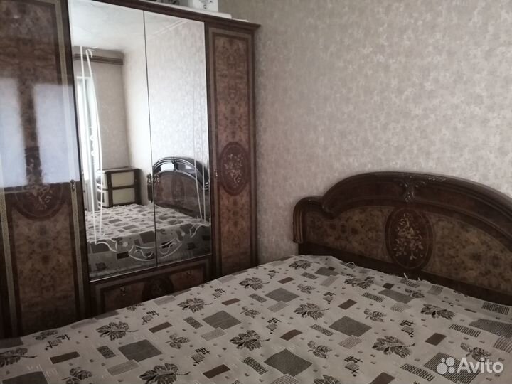 Спальный гарнитур бу