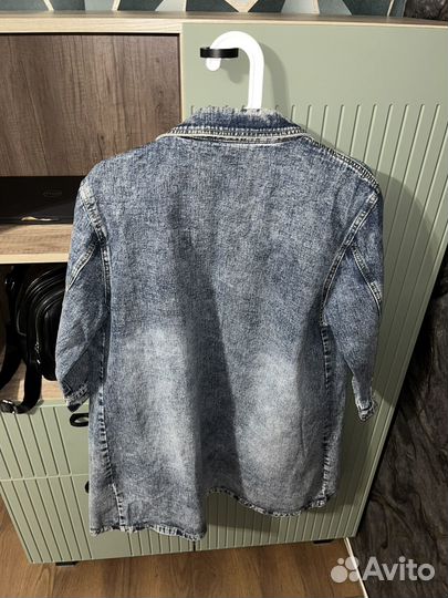 Джинсовая куртка