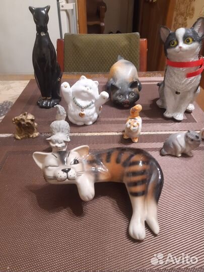 Набор фигурок кошки