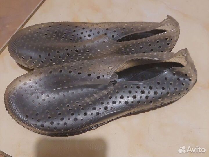 Акватапки женские р.37