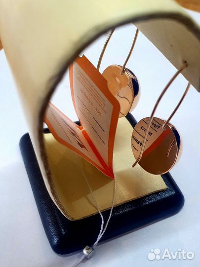 Золотые серьги шары длинные 585