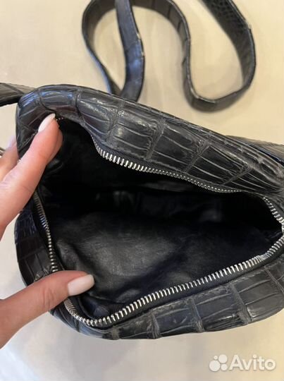Сумка мужская из натуральной кожи крокодила черная