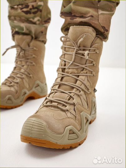 Трекинговые ботинки lowa высокие