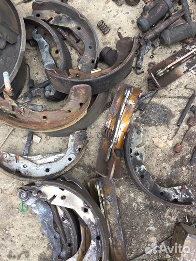 Daewoo Nexia задние тормозные колодки