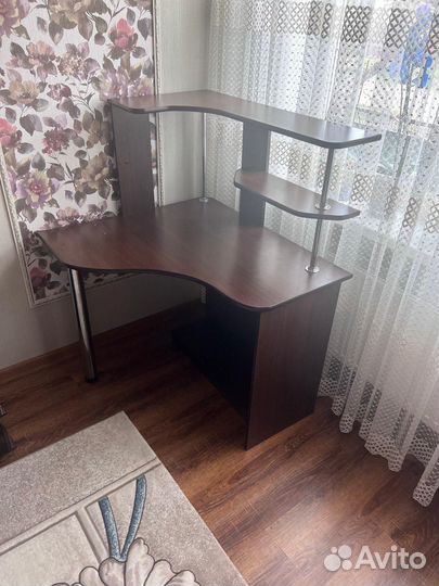 Компьютерный стол бу