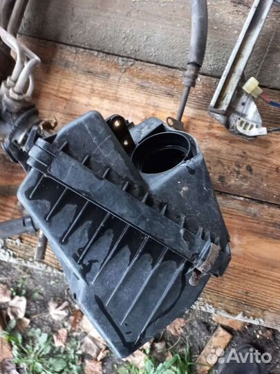 Корпус воздушного фильтра 323 BA