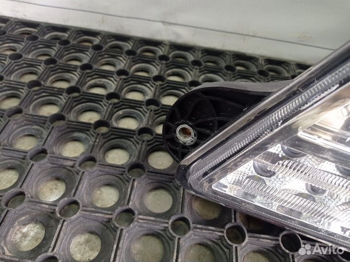 Фара левая Daf XF106