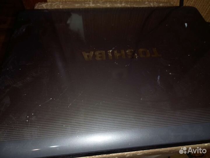 Ноутбук toshiba