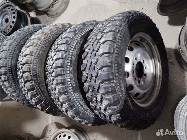 Колеса в сборе на ниву R15 5х139.7 Off Road