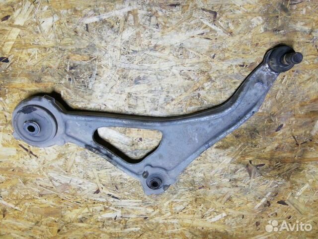 Рычаг подвески нижний передний левый Nissan Teana