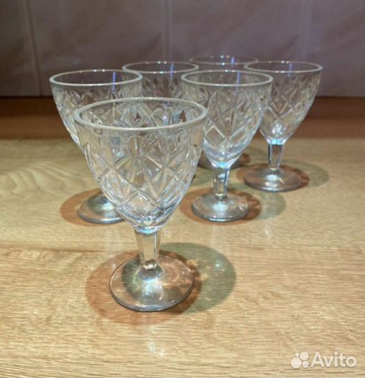 Стопка, рюмка, бокал, фужер, стакан