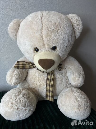 Плюшевый медведь
