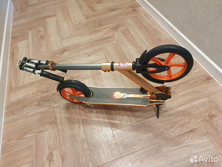 Самокат ORZ Scooter 230-200 + Самокат в подарок