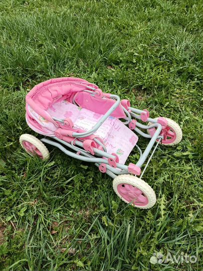 Кукольная коляска для куклы