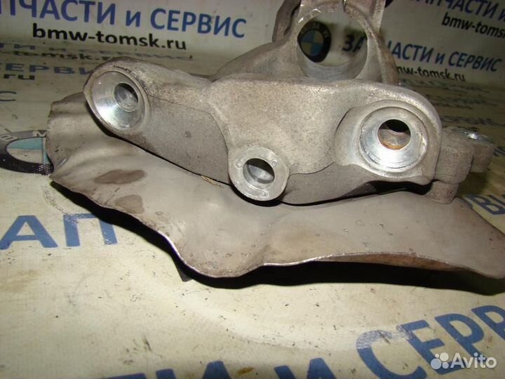 Цапфа FR BMW E60 2006г