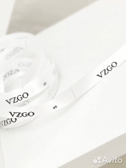 Белые размерники для одежды из жаккарда Бийск