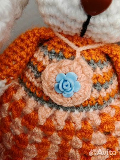 Вязаный зайчик